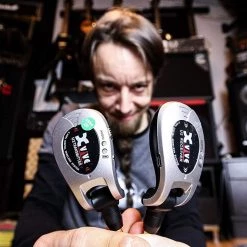 Xvive U2 Rechargeable 2.4GHZ Wireless Instrument Audio Transmitter Audio Accessories