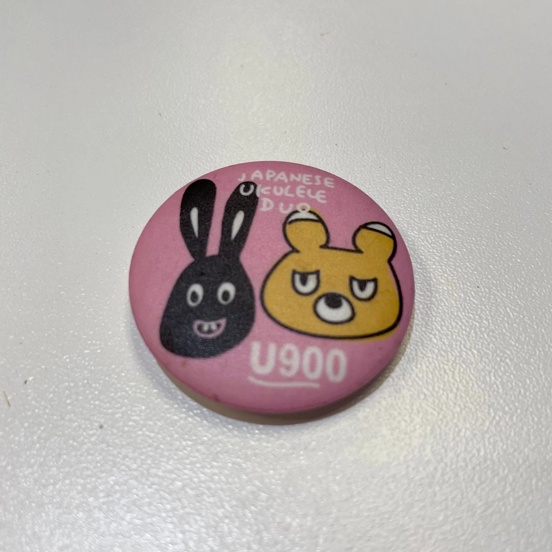 UM Accessories U900 Badge