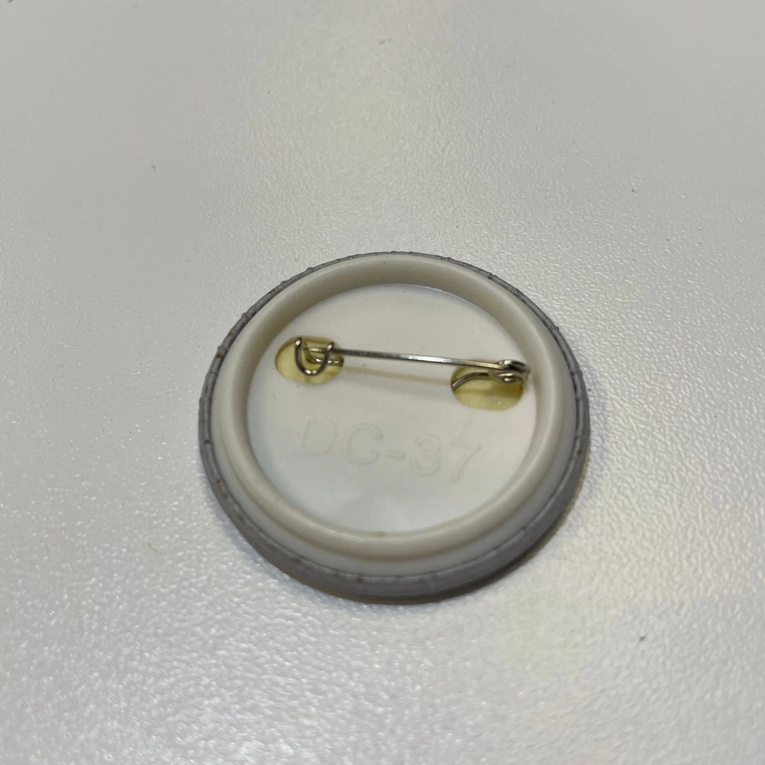 UM Accessories U900 Badge